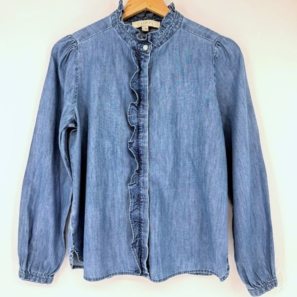 LOFT‎ Petites Blue Chambray Ruffle Denim Blouse SP Wash Cotton Prairie Victorian
